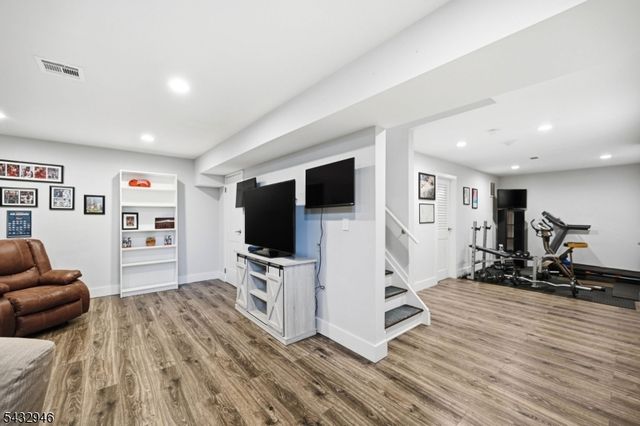 3 Orient Way, North Caldwell Boro, NJ 07006