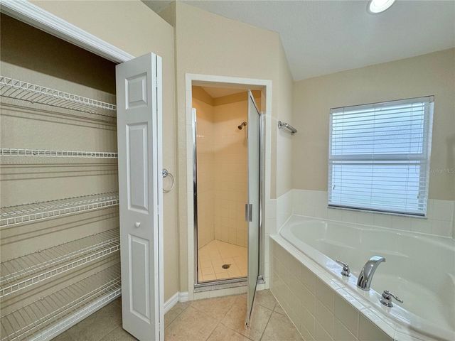 140 MANDOLIN DRIVE, Winter Haven, FL 33884