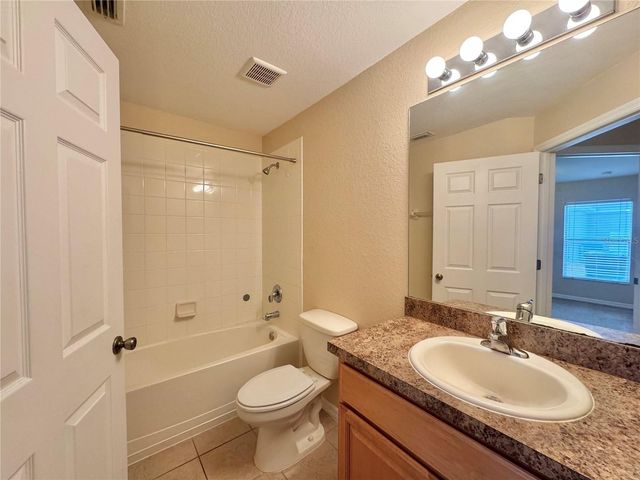 140 MANDOLIN DRIVE, Winter Haven, FL 33884