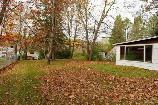 N10255 River Street, Ramsay, MI 49959