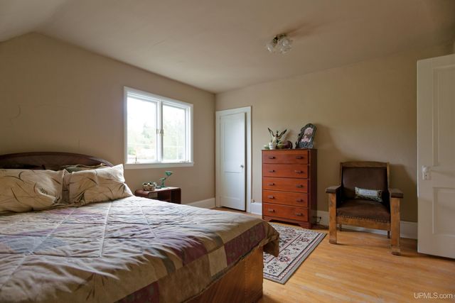 N10255 River Street, Ramsay, MI 49959