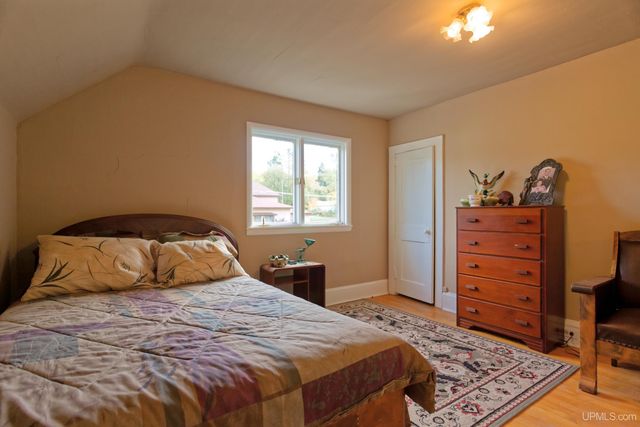 N10255 River Street, Ramsay, MI 49959