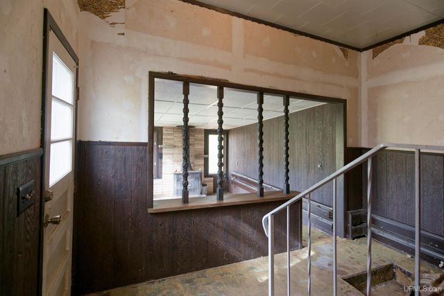 N10255 River Street, Ramsay, MI 49959