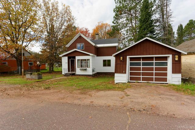 N10255 River Street, Ramsay, MI 49959