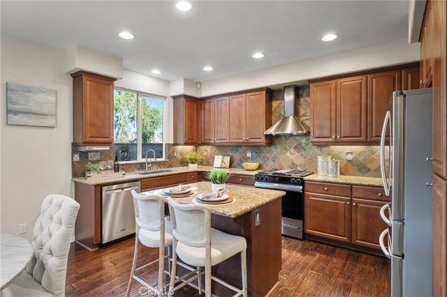 28889 Edenton Way, Temecula, CA 92591