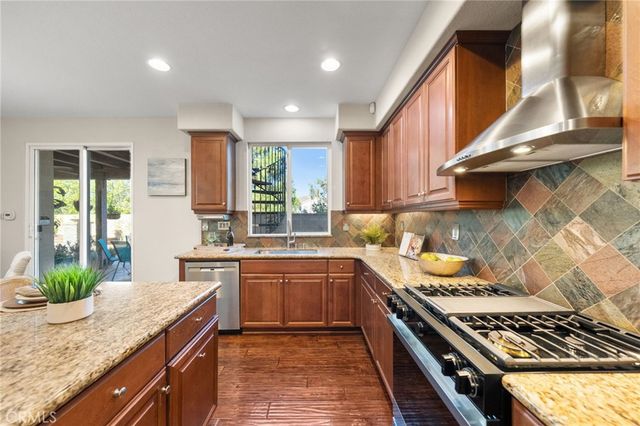 28889 Edenton Way, Temecula, CA 92591