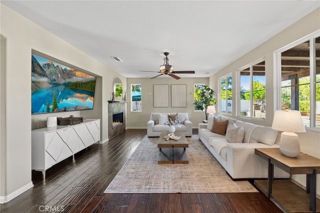 28889 Edenton Way, Temecula, CA 92591