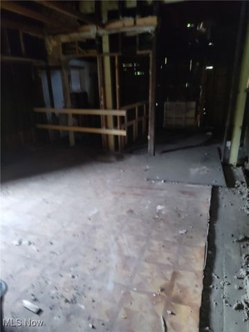 64 Diamond Street, Irondale, OH 43932