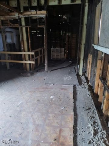 64 Diamond Street, Irondale, OH 43932