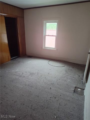 64 Diamond Street, Irondale, OH 43932