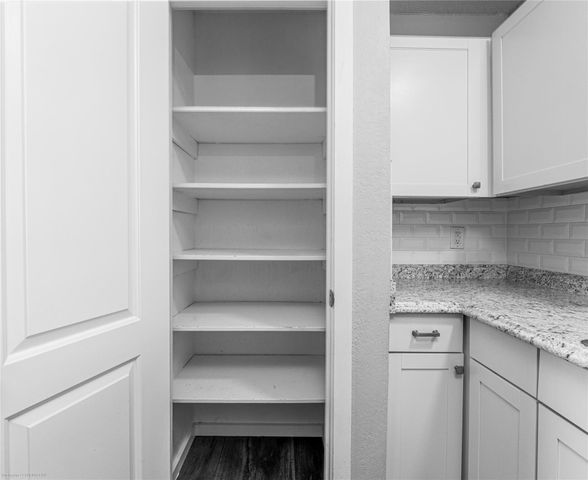 1845 River Crossing CIR C, Austin, TX 78741