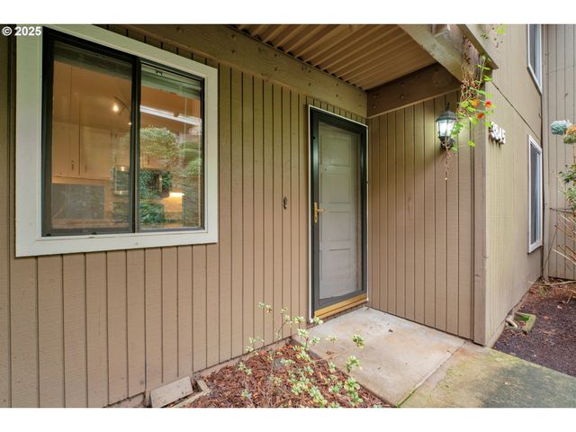 3845 COLONY OAKS Dr, Eugene, OR 97405