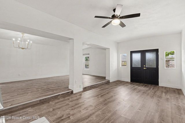 2007 Tyler Avenue, Melbourne, FL 32935