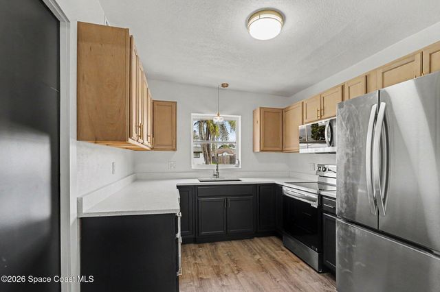 2007 Tyler Avenue, Melbourne, FL 32935