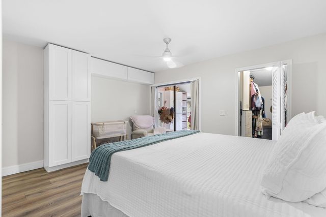 1023 Green Pine Boulevard H, West Palm Beach, FL 33409