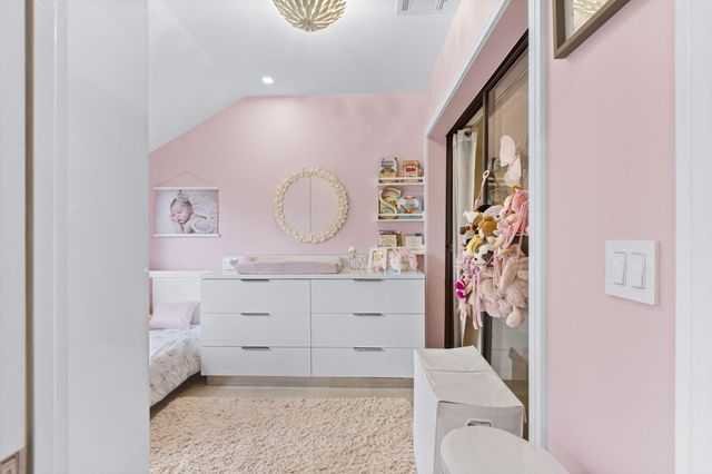 1023 Green Pine Boulevard H, West Palm Beach, FL 33409