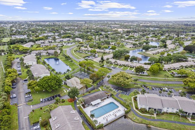 1023 Green Pine Boulevard H, West Palm Beach, FL 33409