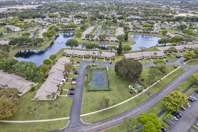 1023 Green Pine Boulevard H, West Palm Beach, FL 33409