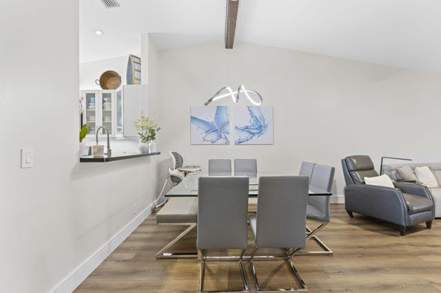 1023 Green Pine Boulevard H, West Palm Beach, FL 33409