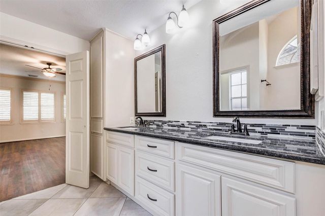 2315 Landscape Way, Richmond, TX 77406