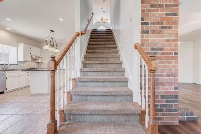 2315 Landscape Way, Richmond, TX 77406