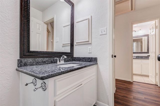 2315 Landscape Way, Richmond, TX 77406