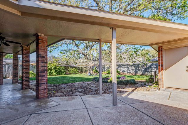 2315 Landscape Way, Richmond, TX 77406