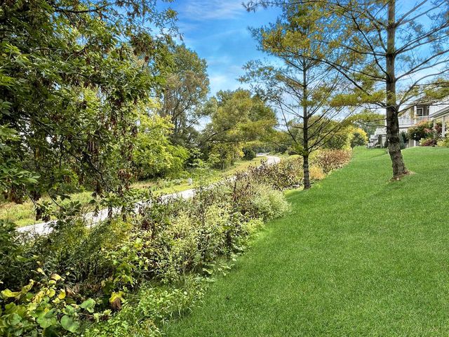 214 S Hills COURT #214, Plymouth, WI 53073