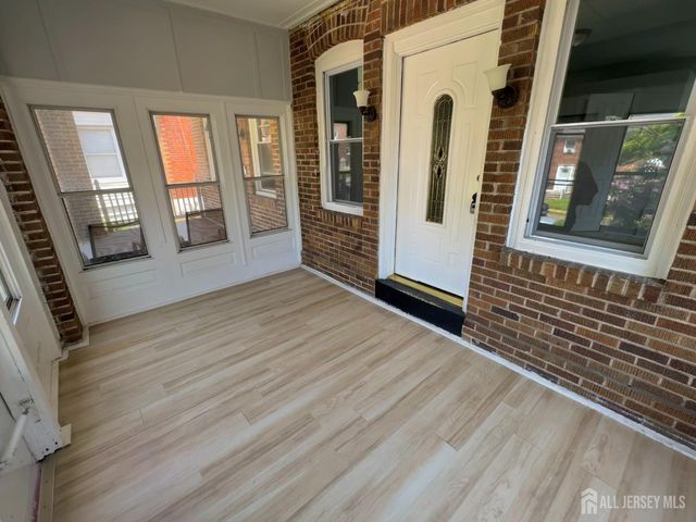 868 Parkside Avenue, Trenton, NJ 08618