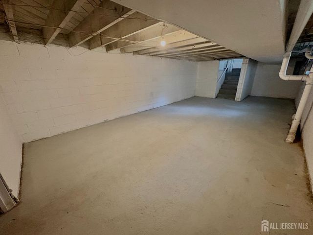 868 Parkside Avenue, Trenton, NJ 08618