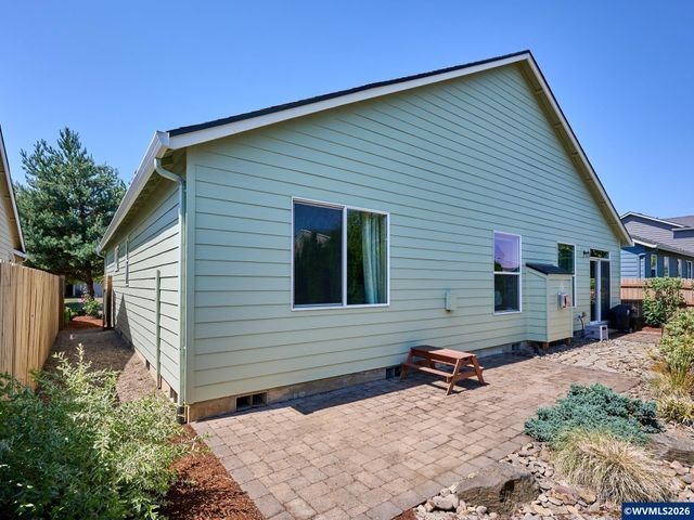 2663 Baines Bl, Hubbard, OR 97032