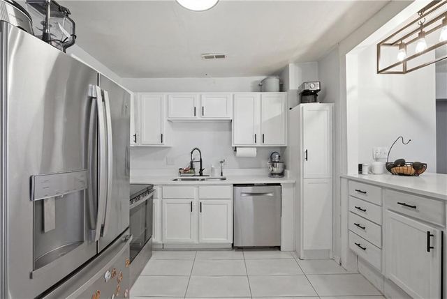 4738 Canterbury Street, Roeland Park, KS 66205