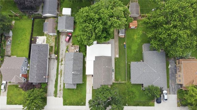 4738 Canterbury Street, Roeland Park, KS 66205