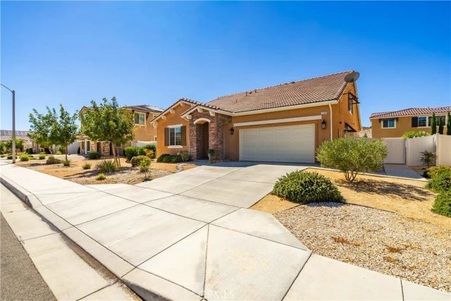 2108 Cork Oak Street, Palmdale, CA 93551
