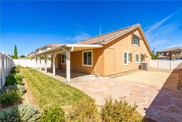 2108 Cork Oak Street, Palmdale, CA 93551