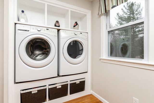 14 Oak Grove Rd, Randolph, MA 02368