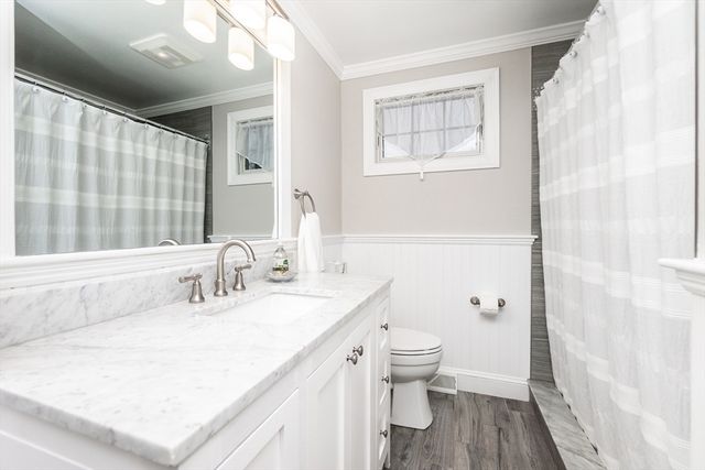 14 Oak Grove Rd, Randolph, MA 02368