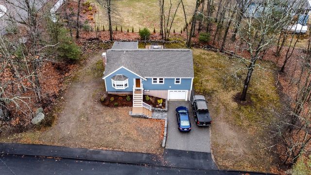 14 Oak Grove Rd, Randolph, MA 02368