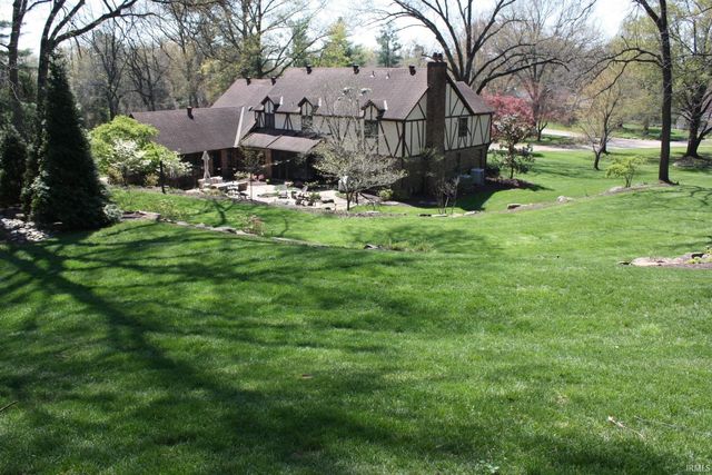 802 Wiltshire Drive, Evansville, IN 47715