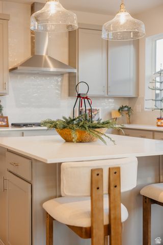 5233 S PARAMOUNT DR, Riverdale, UT 84405