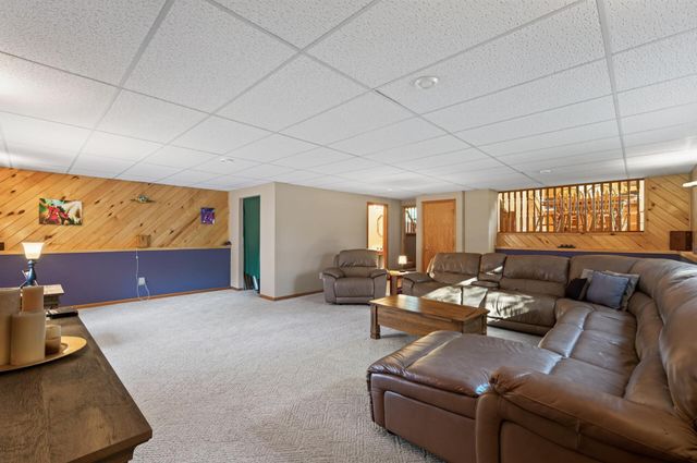 7636 Palomino Lane, Lino Lakes, MN 55014