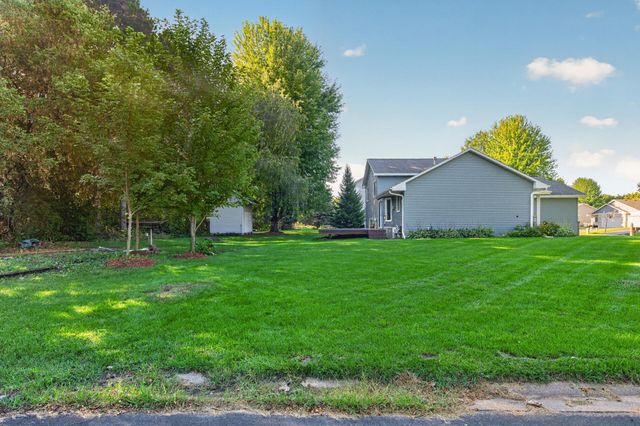 7636 Palomino Lane, Lino Lakes, MN 55014