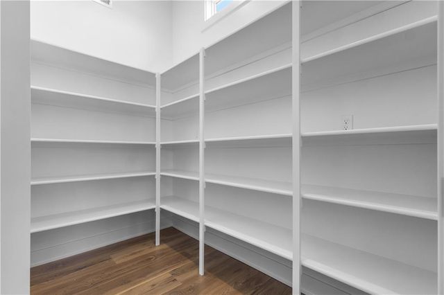 24897 W 145th Place, Olathe, KS 66061