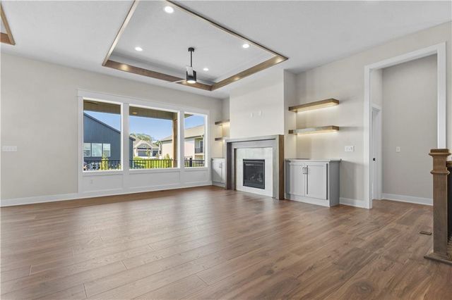 24897 W 145th Place, Olathe, KS 66061