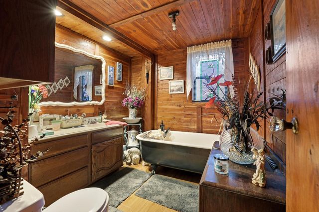 642 Earl Road, Sadler, TX 76264