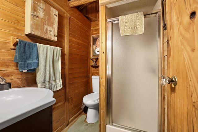 642 Earl Road, Sadler, TX 76264