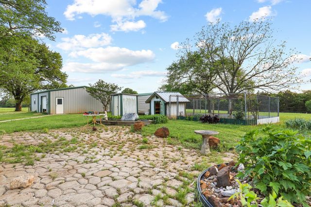 642 Earl Road, Sadler, TX 76264