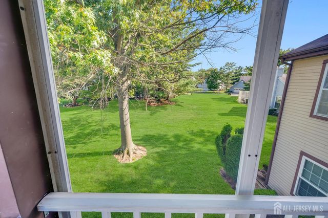8 Ingram Drive D, Monroe, NJ 08831