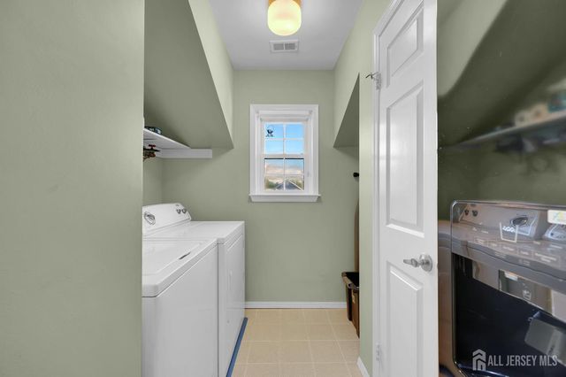 8 Ingram Drive D, Monroe, NJ 08831