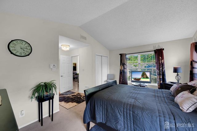8 Ingram Drive D, Monroe, NJ 08831